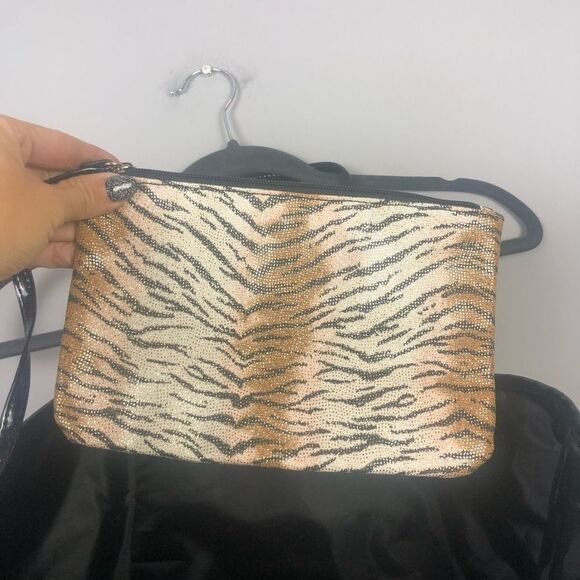 VICTORIA’S SECRET | Black Shimmer Tote Bag & Pouch - Picture 6 of 6